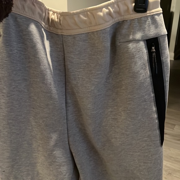 🌸New Arrival🌸 Nike Tech men's joggers - Picture 6 of 6